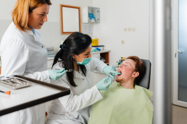 Best Mobile Emergency Dentist in Charlevoix, MI