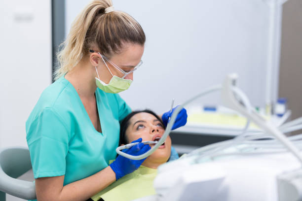 Best Orthodontic Emergency Dentist in Charlevoix, MI
